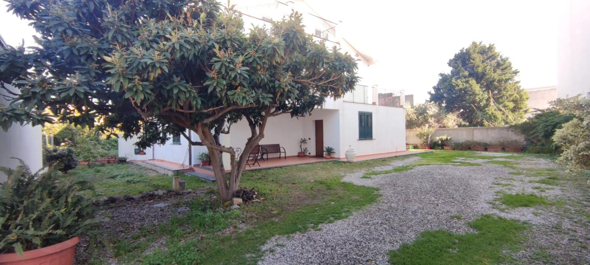 A Nespulara Bed & Breakfast Galati Marina Dış mekan fotoğraf